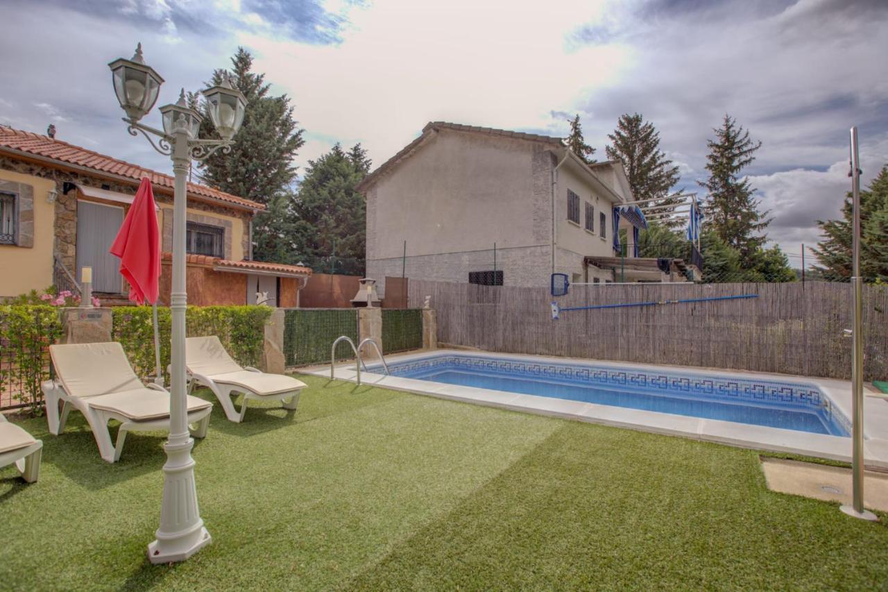 Casa Rural Higueras Santa Maria de la Alameda Екстер'єр фото