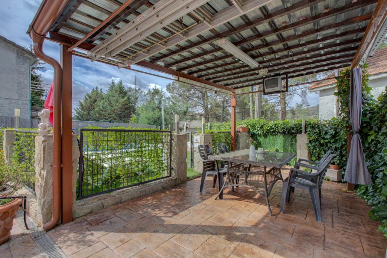 Casa Rural Higueras Santa Maria de la Alameda Екстер'єр фото
